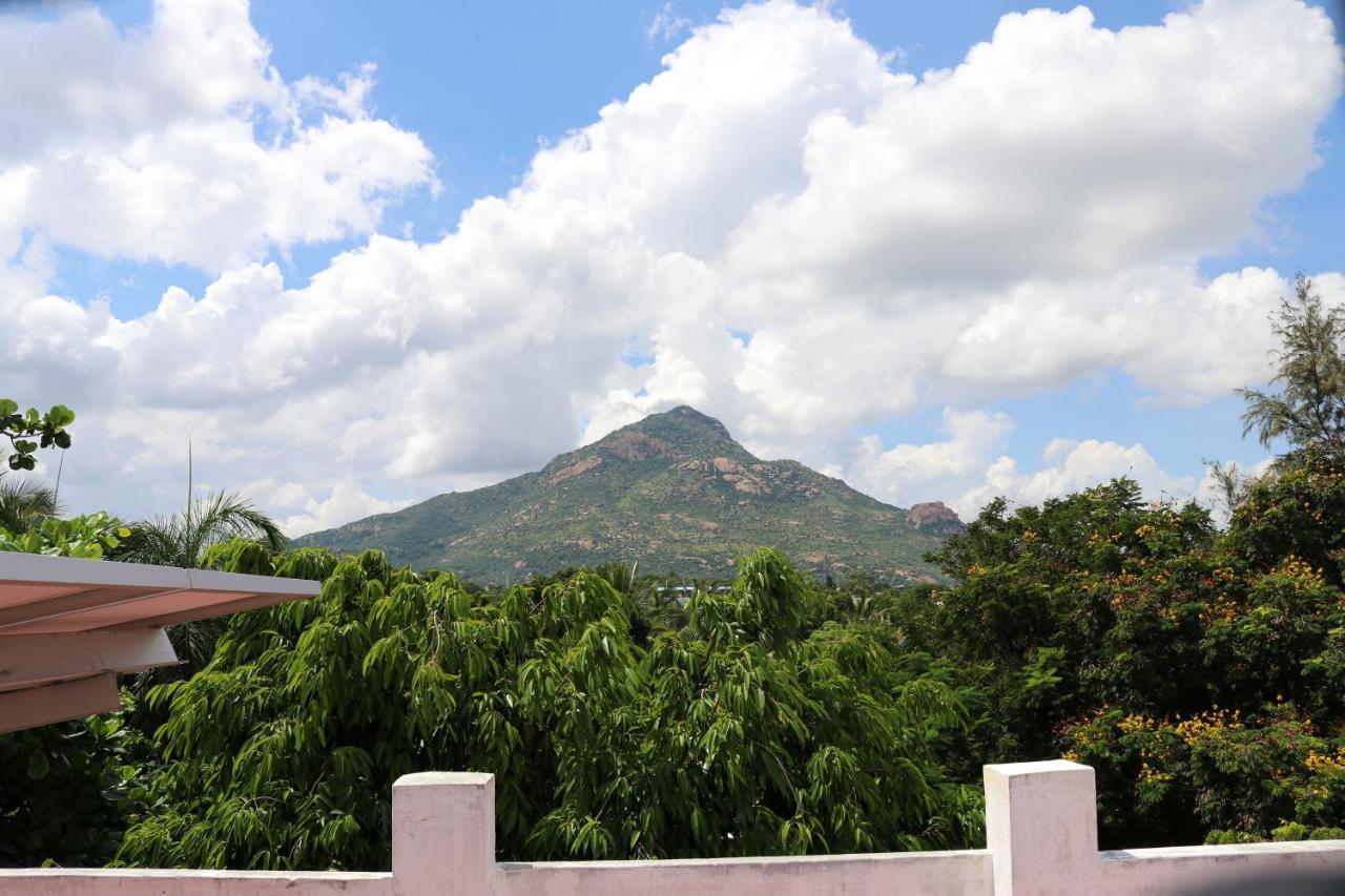 Hotel Siva Sakthi Tiruvannāmalai Exteriér fotografie