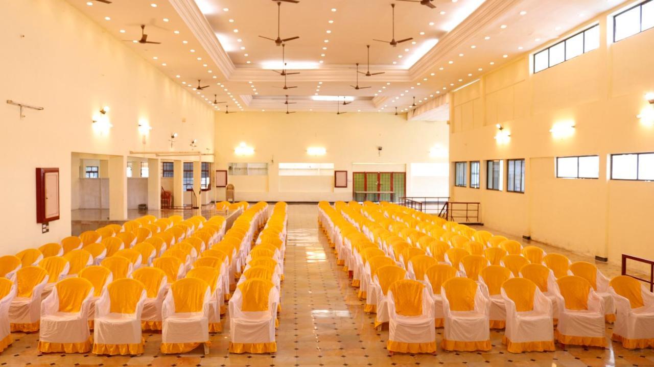 Hotel Siva Sakthi Tiruvannāmalai Exteriér fotografie