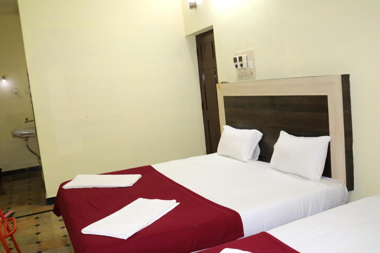 Hotel Siva Sakthi Tiruvannāmalai Exteriér fotografie