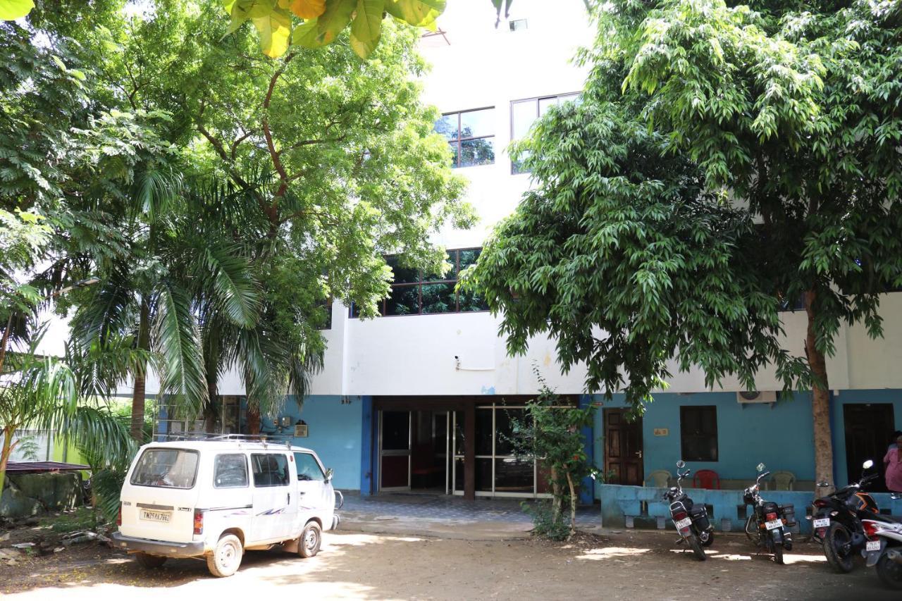 Hotel Siva Sakthi Tiruvannāmalai Exteriér fotografie