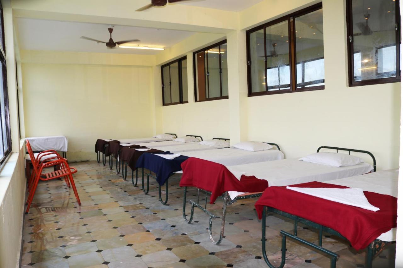 Hotel Siva Sakthi Tiruvannāmalai Exteriér fotografie