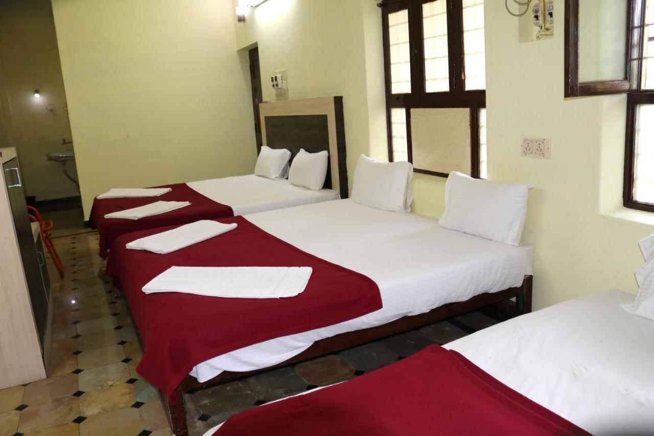 Hotel Siva Sakthi Tiruvannāmalai Exteriér fotografie