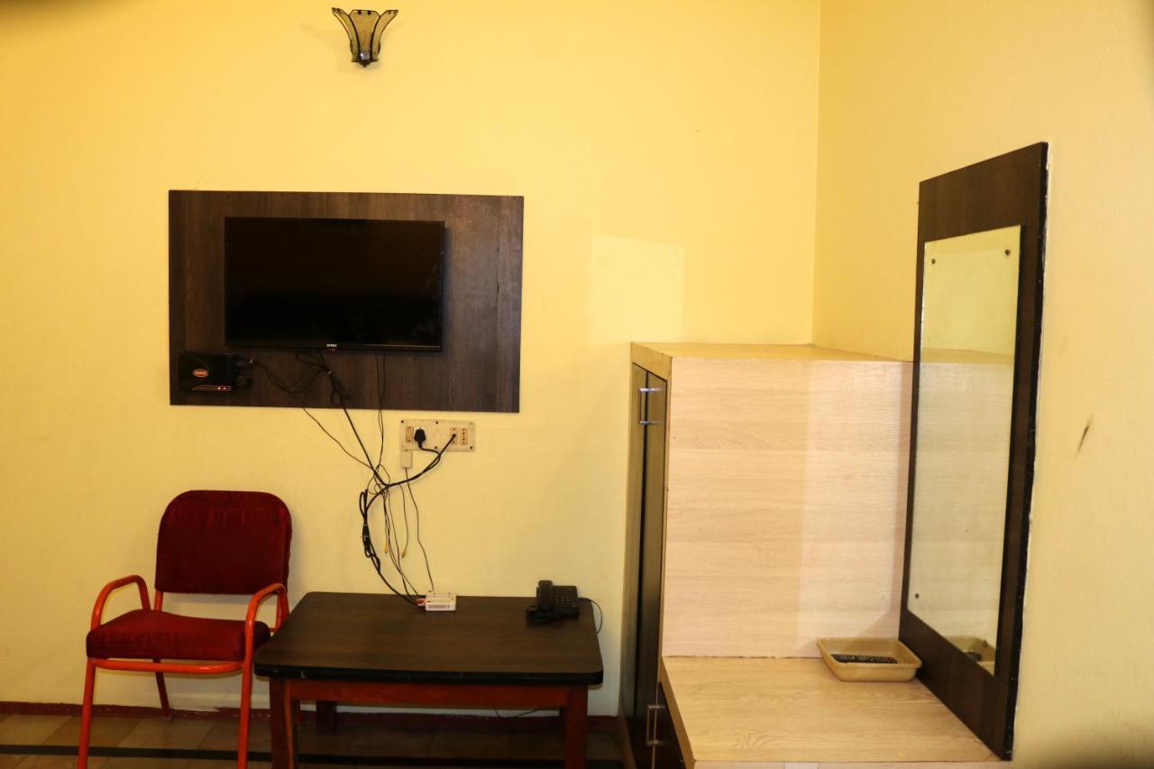 Hotel Siva Sakthi Tiruvannāmalai Exteriér fotografie