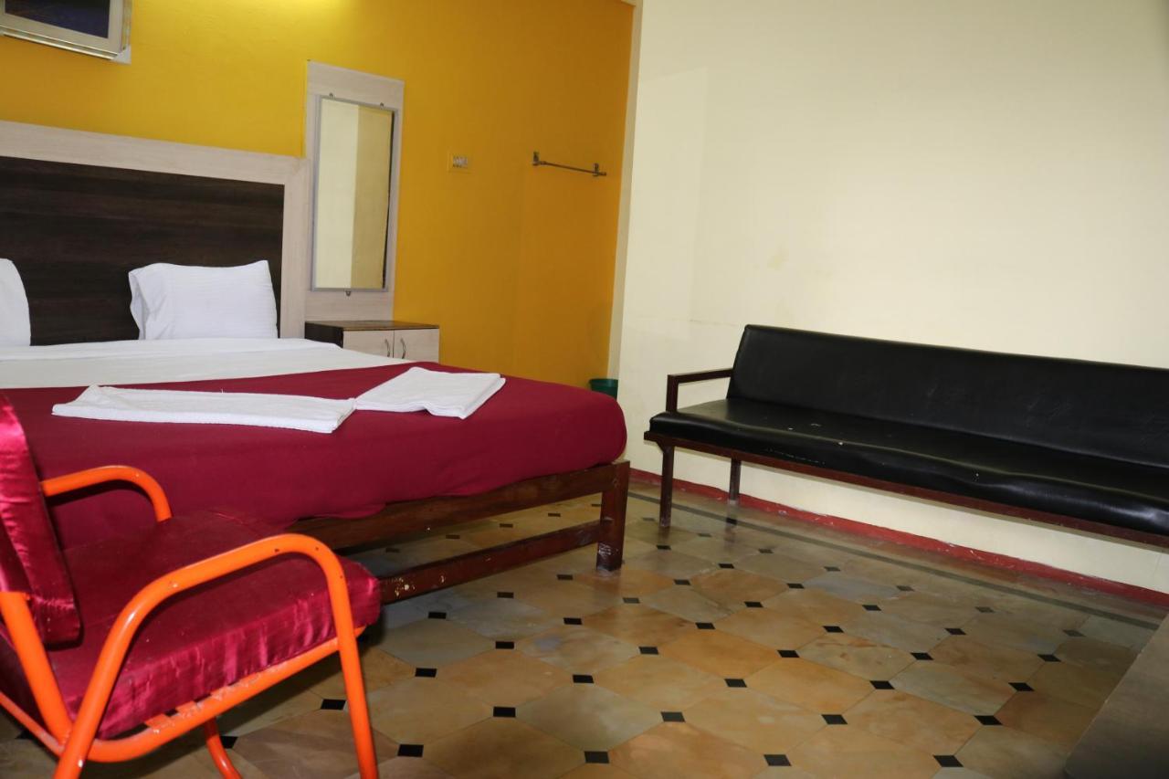 Hotel Siva Sakthi Tiruvannāmalai Exteriér fotografie