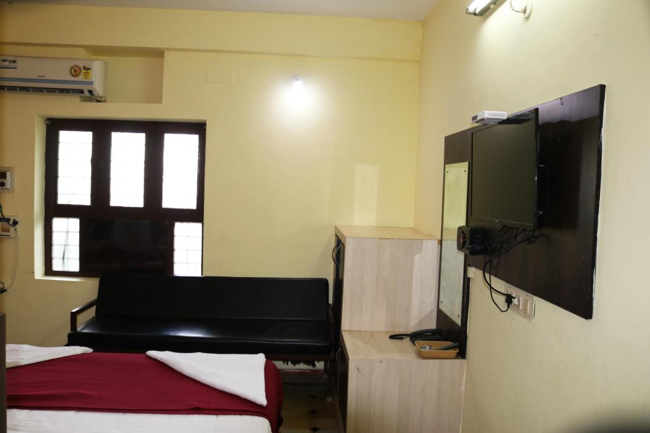 Hotel Siva Sakthi Tiruvannāmalai Exteriér fotografie