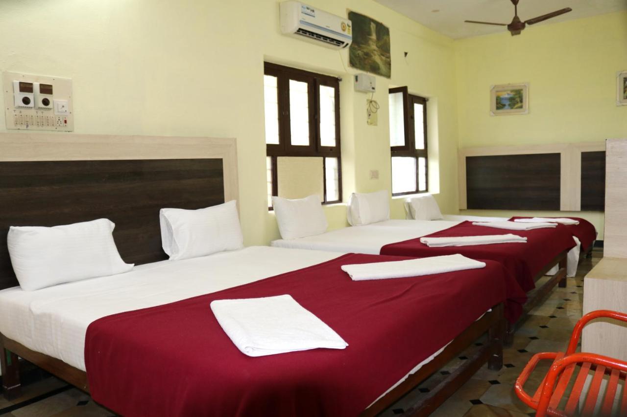 Hotel Siva Sakthi Tiruvannāmalai Exteriér fotografie