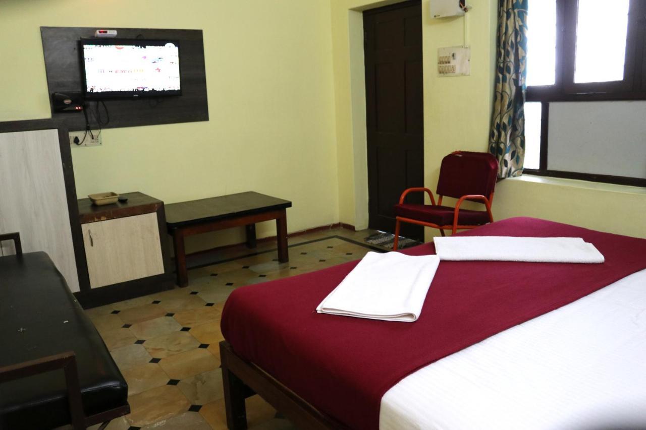 Hotel Siva Sakthi Tiruvannāmalai Exteriér fotografie