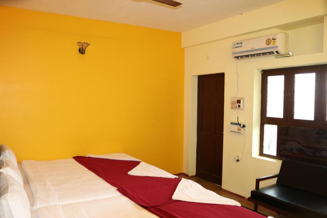 Hotel Siva Sakthi Tiruvannāmalai Exteriér fotografie
